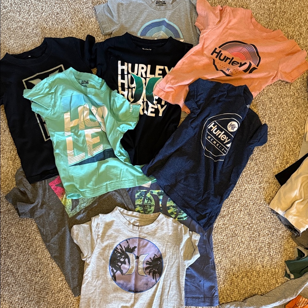 Bundle of 9 Hurley Kids Graphic Tee - Black and White